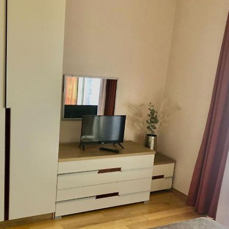 מאקרסקה Villa Luce Mit Pool מראה חיצוני תמונה