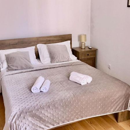 מאקרסקה Villa Luce Mit Pool מראה חיצוני תמונה