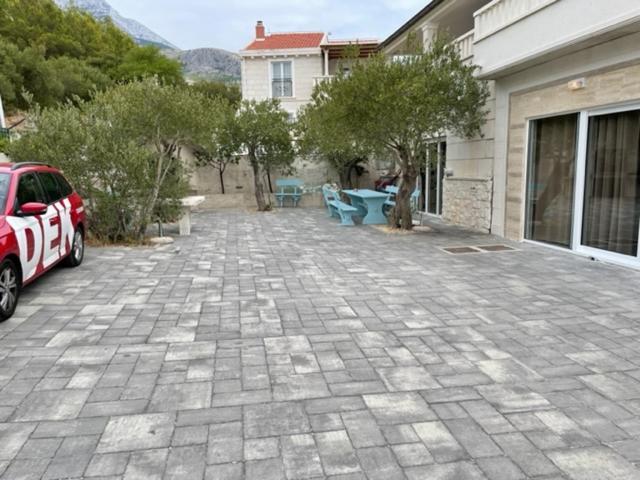 מאקרסקה Villa Luce Mit Pool מראה חיצוני תמונה