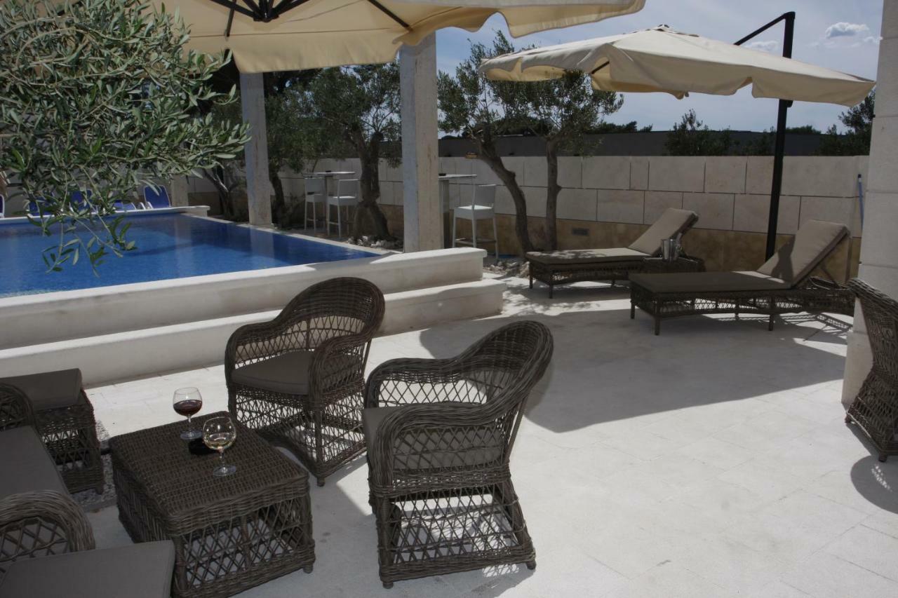 מאקרסקה Villa Luce Mit Pool חדר תמונה